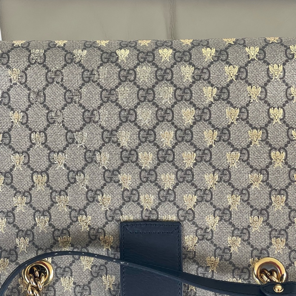 Gucci padlock chain- Gold Bee collection- Handbag and wallet set - Picture 11 of 17